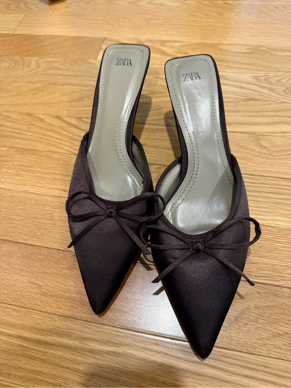 ZARA Brown Pointed Toe Bow Mules